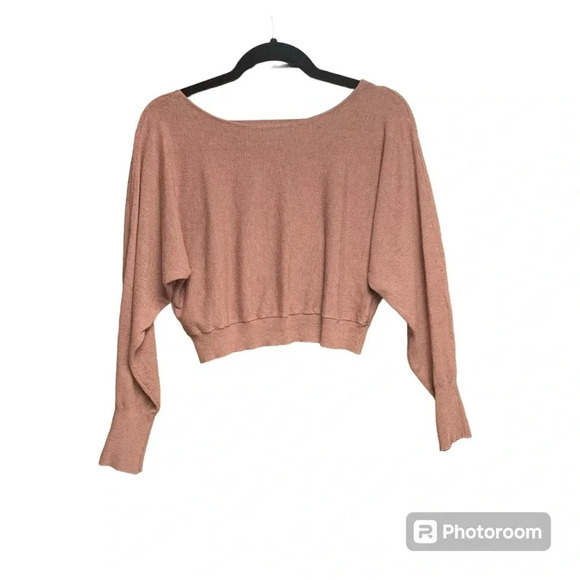 Dreamers by debut dark pink top size small open back slight crop - Picture 1 of 6